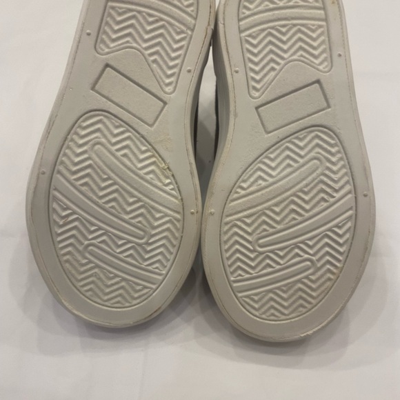 Brown Kids Sneakers - Picture 6 of 12